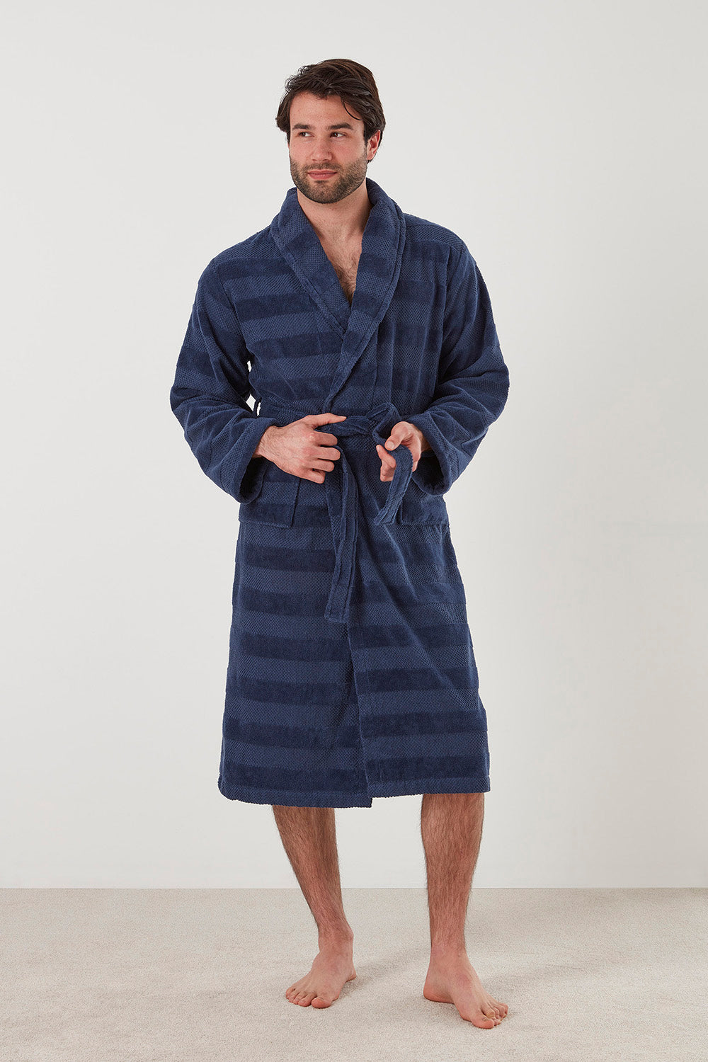 Aiden Robe